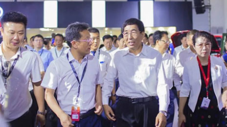 超凡實(shí)力 極致性能 北汽產(chǎn)品矩陣登陸長春汽博會